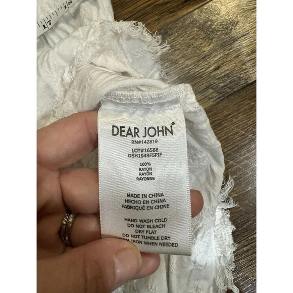 Dear John Pearled Ivory Floral Top Size Medium - Picture 6 of 6